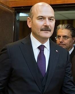 Süleyman_Soylu_in_Tehran_02.jpg Süleyman_Soylu_in_Tehran_02.jpg